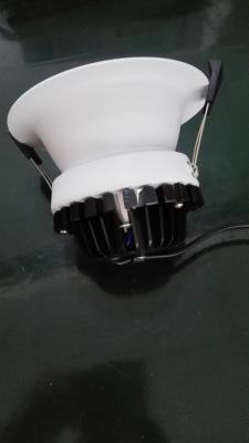 China O poder superior branco fresco de pouco peso do Cree conduziu a economia de energia de Downlight à venda