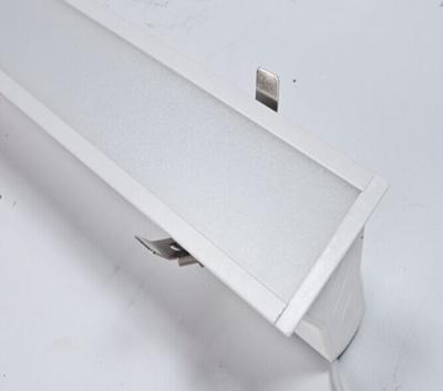 China Blanco fresco blanco del techo 36w el 1.2m de la naturaleza blanca caliente linear exterior de aluminio de la iluminación en venta