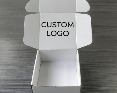 China Recyclable Hot Sale White Color Customized Size Corrugated Mailer Gift Box for sale