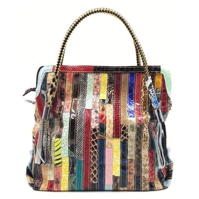 China Popular Lady Large Amazon Genuine Leather Handbag Stripe Designer Ladies Bag Handbags for sale