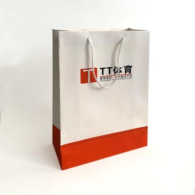 China Rope Handle Recyclable Promotional Shopping Bags For Clothes Eco Friendly White Paper Bags for sale