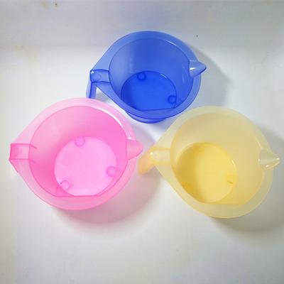 China Beauty Hair Salon Hair Dye Wholesale Mixing Bowl Oil Bowl Hairdressing Baking Tools for sale