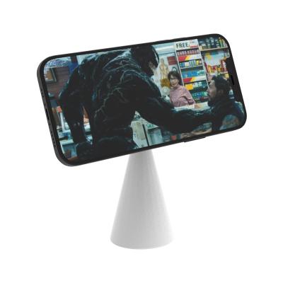 China Cyberpunk Electronics Auto Mobile Phone Magnetic Wireless Charger 3 in 1 Fast Stand 15w Charging Station for Iphone 13Car Charger for sale