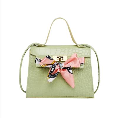 China Fashion Women Handbags Crocodile Pattern Shoulder Bag For Women Small Cheap Bags Wholesale And Retail for sale