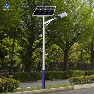 China ROAD High Brightness 100w Aluminum Solar Panels Led Street Light for sale