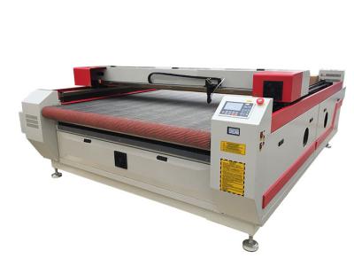 China Auto Feeding CO2 Cloth Laser Cutting Machine for sale for sale