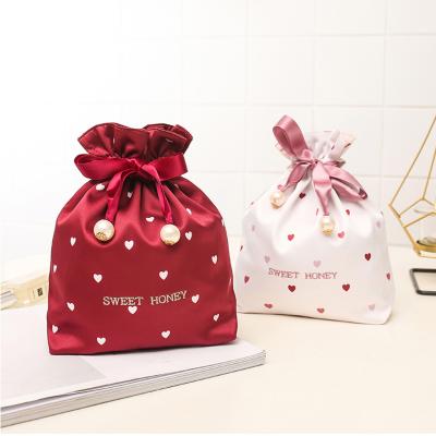 China Fashion Cucustomized Recyclable Brand Dust Satin Soft Bag For Hair Gift Eyelash Polish Perfume Drawstring Pouches for sale