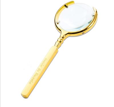 China Used by repairman and scaffolder auto handheld 8x magnifier with aperture for reading newspapers elderly and children jeweler's guide map for sale