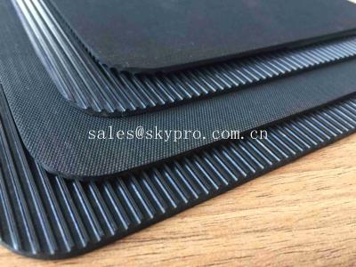 China Mechanical Strength Outdoor Rubber Mat Flooring Cow Mat , 2-10Mpa Tensile Strength for sale