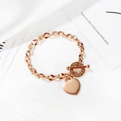 China New Design Titanium Stainless Steel Chain Bracelet CLASSIC High Quality Rose Gold Link Charm Heart Bracelet for sale