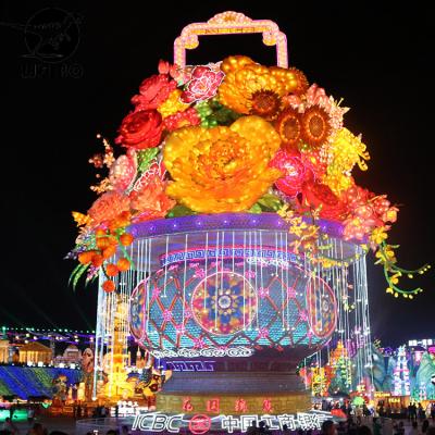 China Theme Park Chinese Red New Year Festival Lantern Silklantern for sale