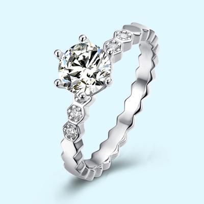 China CLASSIC Engagement Jewelry 925 Sterling Silver Mossianite Ring For Wedding for sale