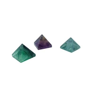 China Wholesale China 4mm Egypt Natural Green Fluorite Pyramid Crystal Quartz Pyramids For Decoration for sale