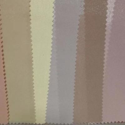 Cina Tessuto materiale 100% del poliestere chiffon del palladio dell'indumento 90GSM in vendita