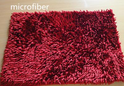 Chine Microfiber Mat Red le caoutchouc antidérapant d'intérieur de grande salle de bains de Chenille de 40 * de 60cm à vendre