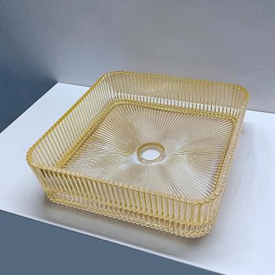 中国 Square Shape Glass Wash Basin In Electroplated Gold Color Countertop Sinks 販売のため