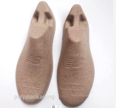 China Customized Molded Eco Friendly Eco Friendly Biodegradable Pulp Shoe Tree Cardboard Sneaker Inserts Support To Increase Stretcher for sale