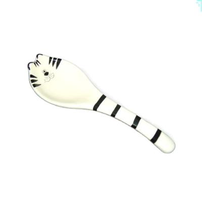 China Sustainable Large Ceramic Soup Spoon Person Spoon Home Kitchen Tableware Decoration for sale