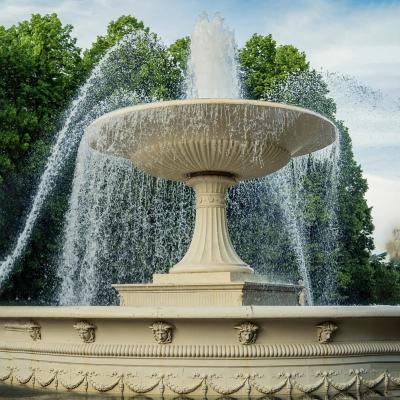 China European Domestic Large Outdoor Garden Natural White Marble Stone Pool Fountain With Bowl for sale