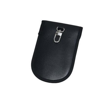 China Shield Signal Carbon Fiber Pattern RFID Signal Shielding Faraday Key Case Bags Anti-theft Car Key Wallet Car Key Signal Blocker for sale