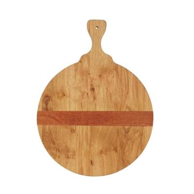 China Sustainable Solid Round Shape Oak Wood Cutting Board Pizza Board With Handle for sale