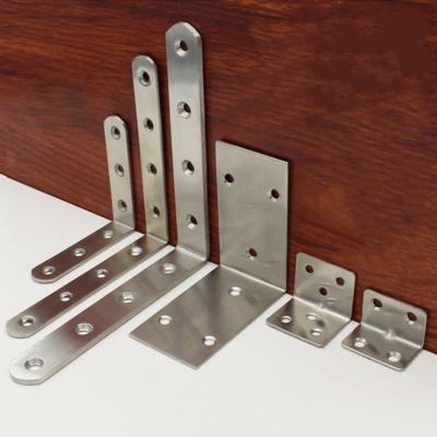 China Funiture Parts Heavy Duty Metal Fabrication Stainless Steel Corner Brace Rafter Parts Aluminum 90 Degree Corner Code for sale