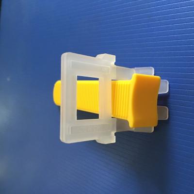 China High Quality Nut-type Tile Levelling System Clip -shape Type 1.0mm for sale