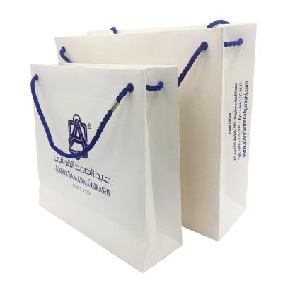 China Factory Recyclable White Paper Bag Black Small Paper Bag Gift Bags For Retail for sale