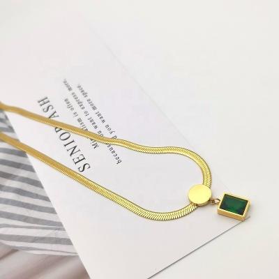 China Luxury Cubic Zircon Stone Square Vintage Gold Jewelry Green Gemstone Snake Chain Pendant Necklace for sale