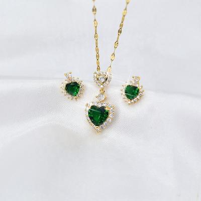 China Luxury Green Heart Pendant Shiny Women Jewelry Accessories Women Zircon Jewelry Sets For Bridal Wedding for sale