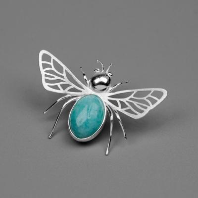 China 925 Sterling Silver Collar Natural Gemstone Bee Brooches for sale