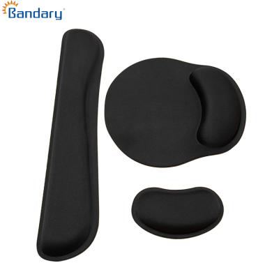 China With Wrist Rest Waterproof Anti Slip Rubber Base Ergonomic Computer Gaming Mouse Pads With Wrist Support for sale