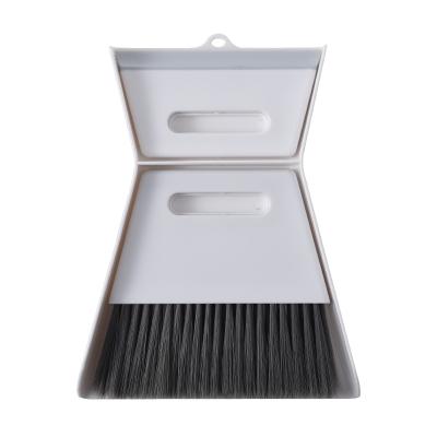 China Factory household sofa bed dustpan and dust cleaning workable dustpan for sale