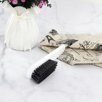 China Durable Using Various Yishhua Manufacturer White Plastic Shoe Cleaning Brush for sale