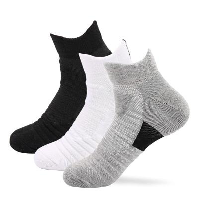 China Custom Logo Breathable 100% Cotton Running Men Ankle Sports Quick Dry Socks for sale