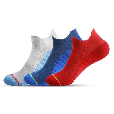 China Newest Designs Breathable Socks Cycling Running Sport Socks Mens Compression Socks Ankle for sale