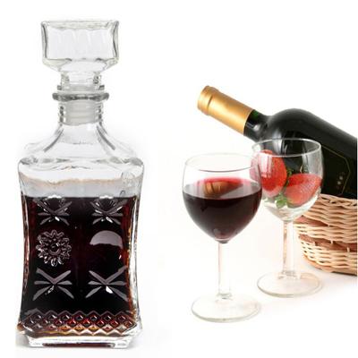 China Stylish Classic Wine Glass Decanter Heavy Cut 30oz  LHGB054 Transparent zu verkaufen