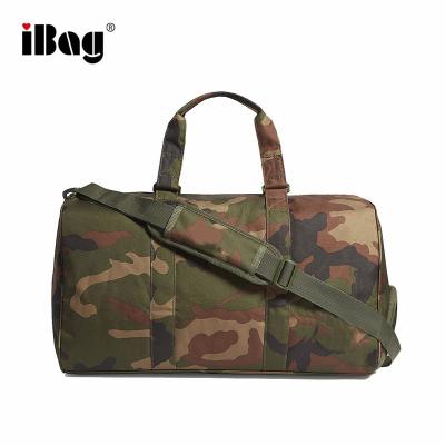 China Good quality duffel bag with shoe compartment Xiamen factory brand waterproof camouflage sports duffel bag custom shoe for younger for sale