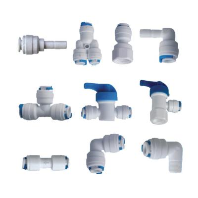 China China Plastic Pipe Fittings Female Thread Water Treatment System Fittings Plastic Reduction for sale