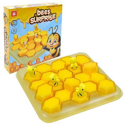 China Honey Bee Game Trap Activate Family Party Funny Ice Breaking Kids To Puzzle Table Hit Ice Block Breaking Board Game Toys 26*27.8*5.3cm for sale