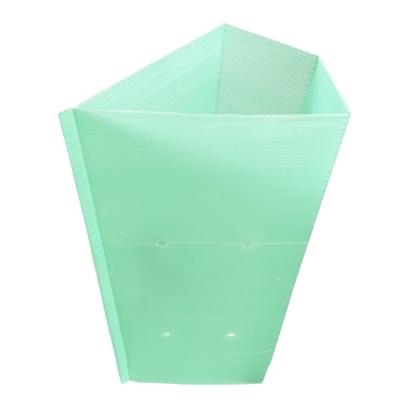 China Foldable Waterproof UV Resistance Corflute Ultrasonic Welding Plastic Tree Protector Plant Guard Green Color Protective Sheet For Avoid Kangaroo for sale