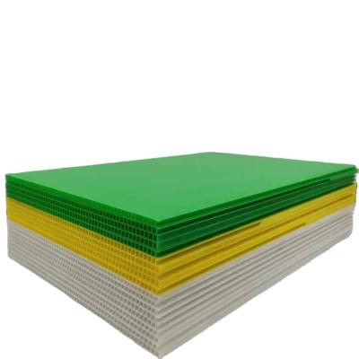 China Correx waterproof lightweight floor protection sheet polypropylene twinwall polycarbonate sheet PP flute board for sale