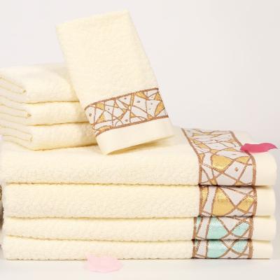 China Wholesale China Dongguan Factory Bath Towel Price Cheap QUICK DRY Microfiber Towel Fabric Roll for sale