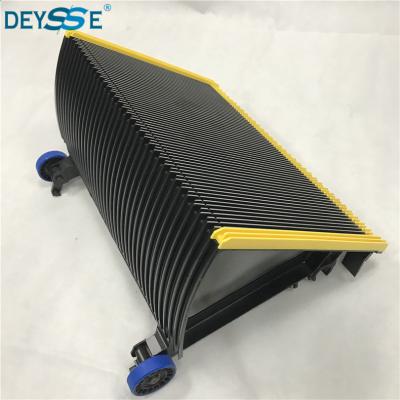 China Modern Original Escalator Step Aluminum 600mm Used For Escalator for sale