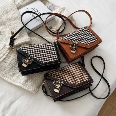 China Lady Factory Wholesale Plaid Clips Fashionable Ladies Handbag Fashion Handbag For Women for sale