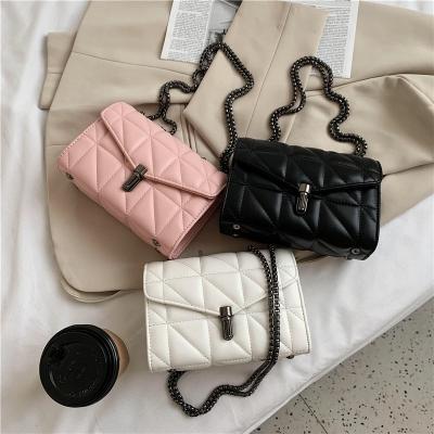 China Fashion 2021 Wholesale Ladies Chain Handbags Shoulder Bags Fashion Cross - Body Purses For Women for sale