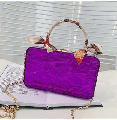 China Fashion 2020 Wholesale Ladies Box Bags Transparent Jelly Handbags For Women Chain Purses for sale