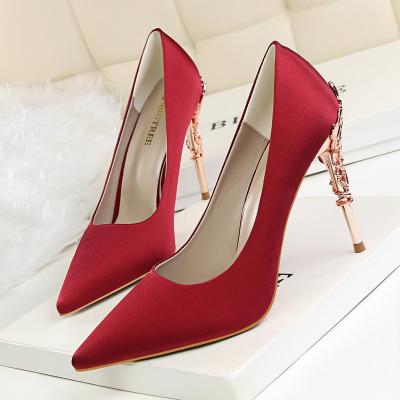 China Dropshipping Breathable Elegant Shoes Wholesale Ladies Pumps Heels Bridal Party Wedding Shoes High Heel Sandals For Women for sale