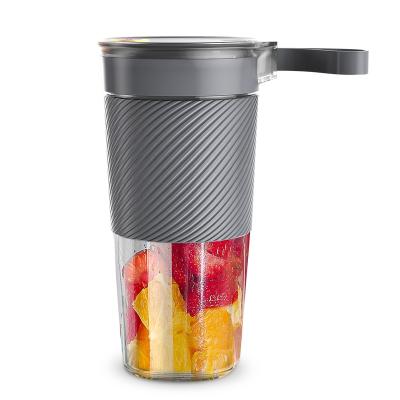 China Car BPA Free Rechargeable Electric Fruit Blender Traveling Blender for sale