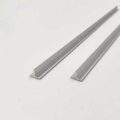 China Dekorative 8mm T formen Aluminiumordnungs-Profile, die Silber mattes anodisierte zu verkaufen